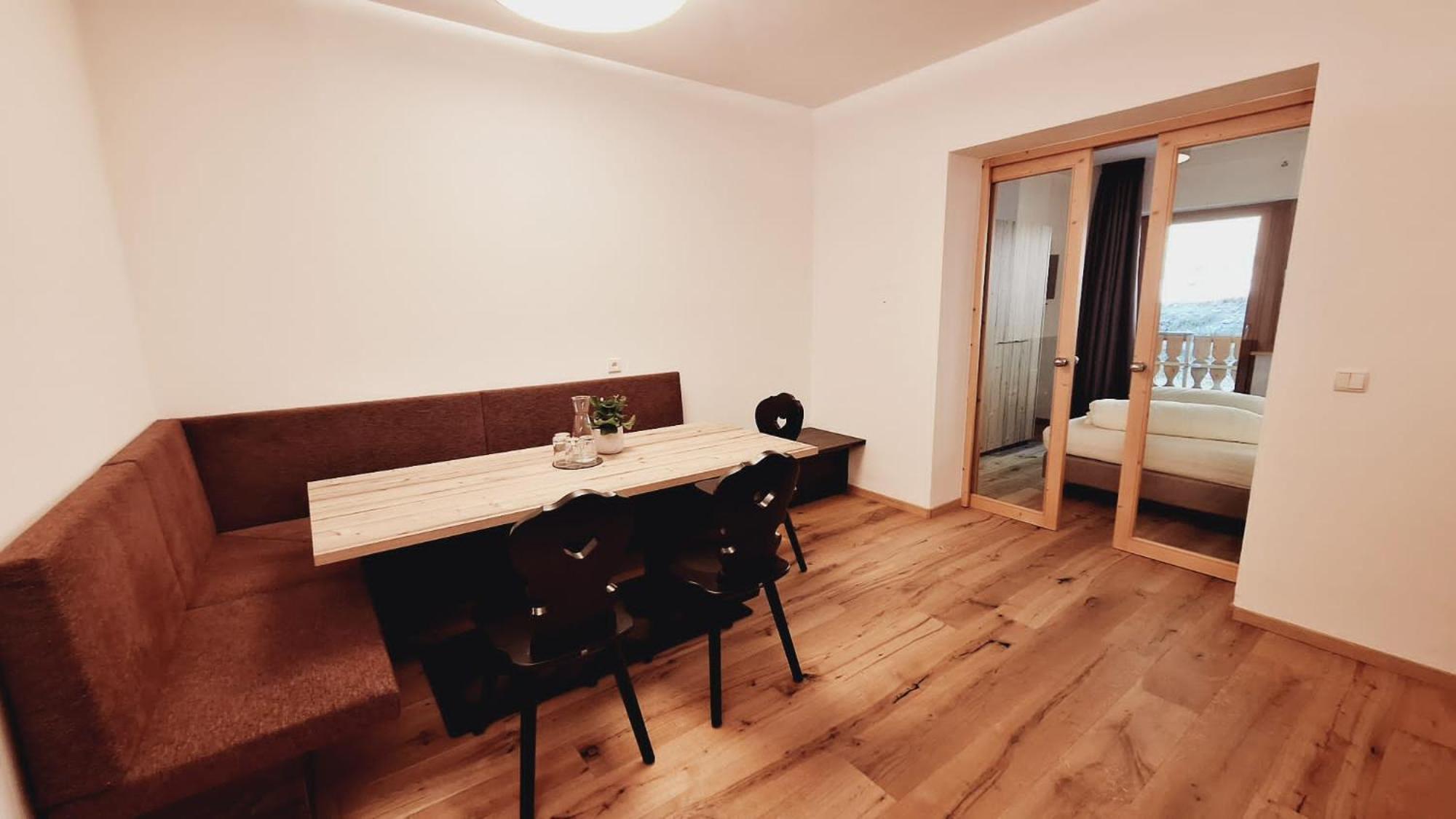 Alpenspitz Appartements - Garni - B&B Racines Ngoại thất bức ảnh