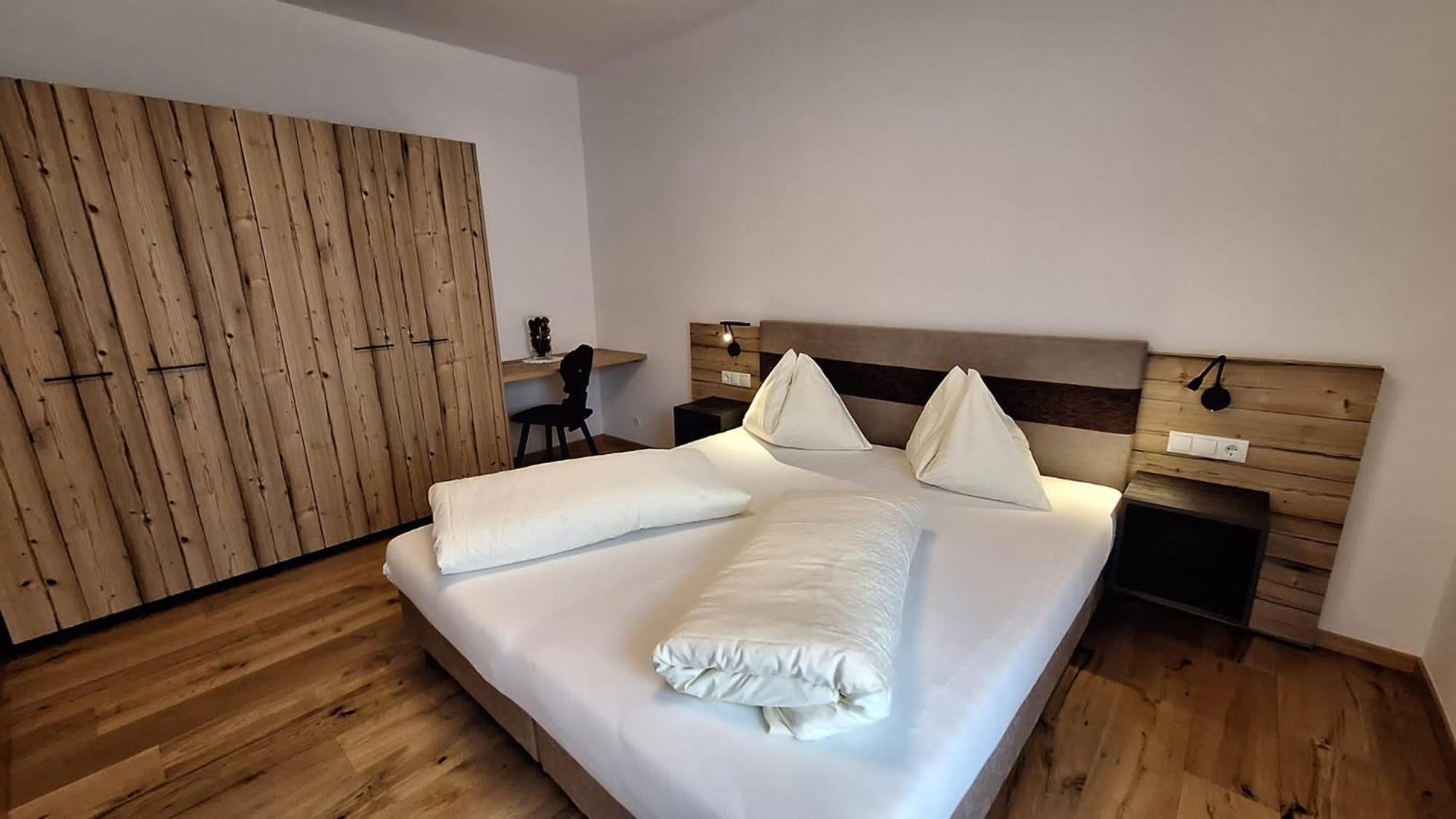 Alpenspitz Appartements - Garni - B&B Racines Ngoại thất bức ảnh