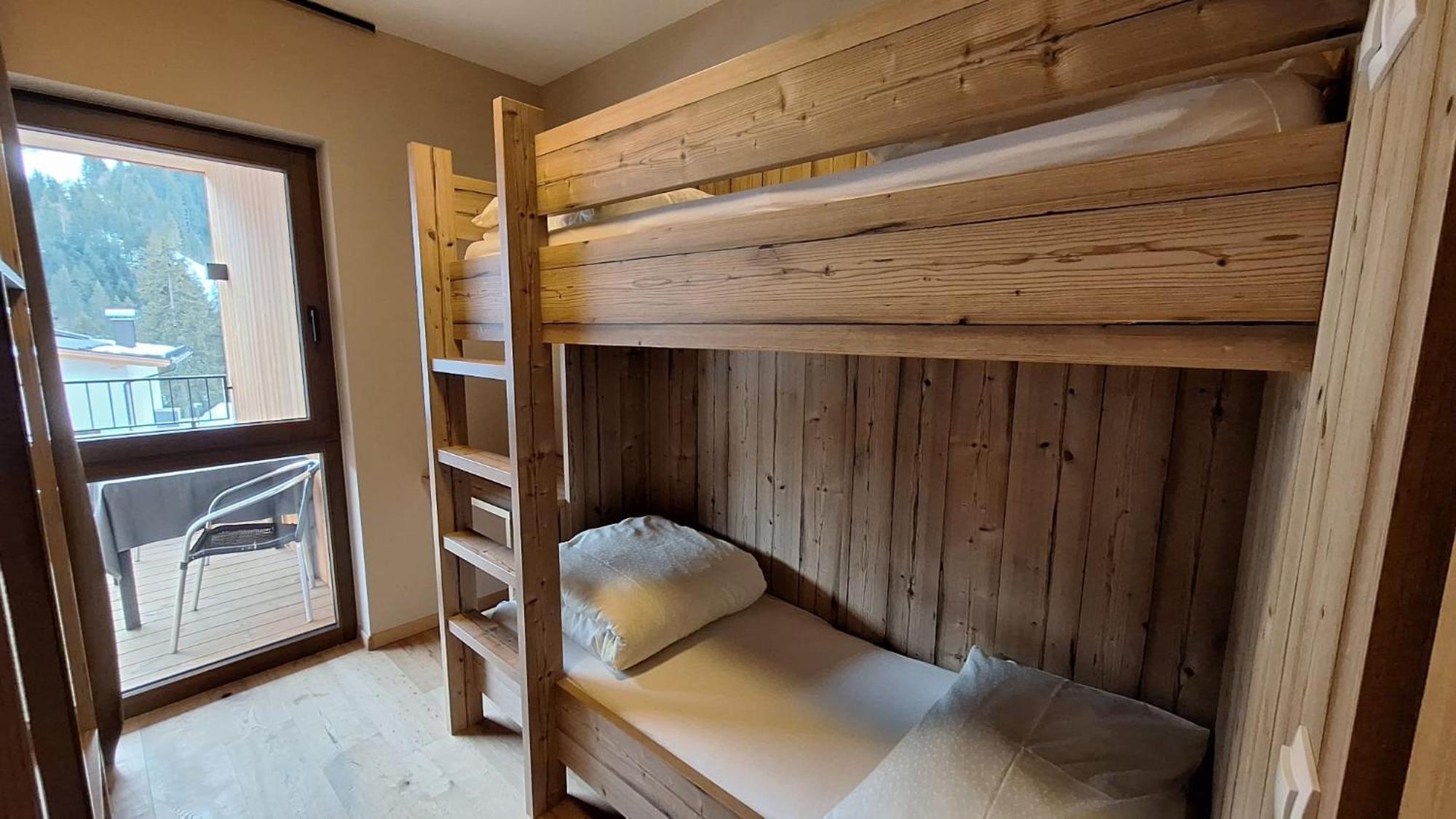 Alpenspitz Appartements - Garni - B&B Racines Ngoại thất bức ảnh