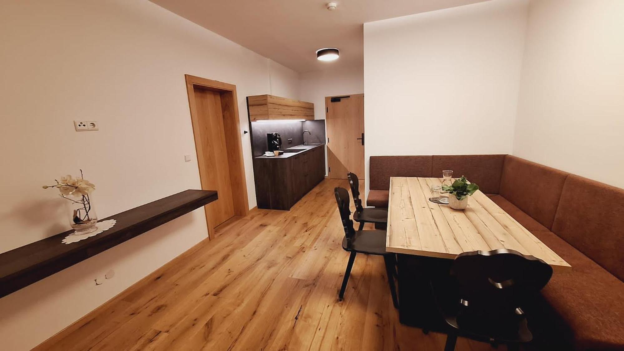 Alpenspitz Appartements - Garni - B&B Racines Ngoại thất bức ảnh