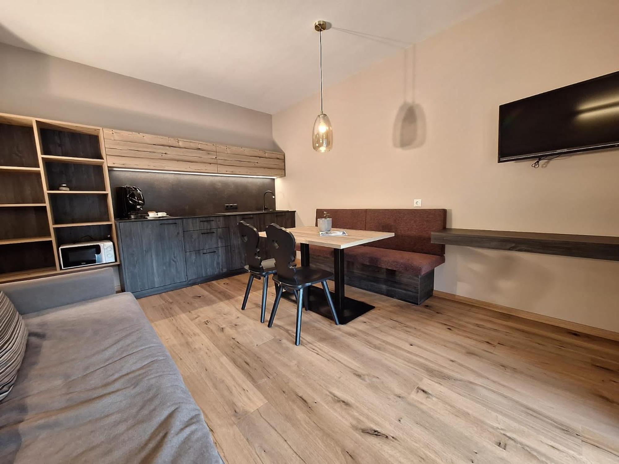 Alpenspitz Appartements - Garni - B&B Racines Ngoại thất bức ảnh