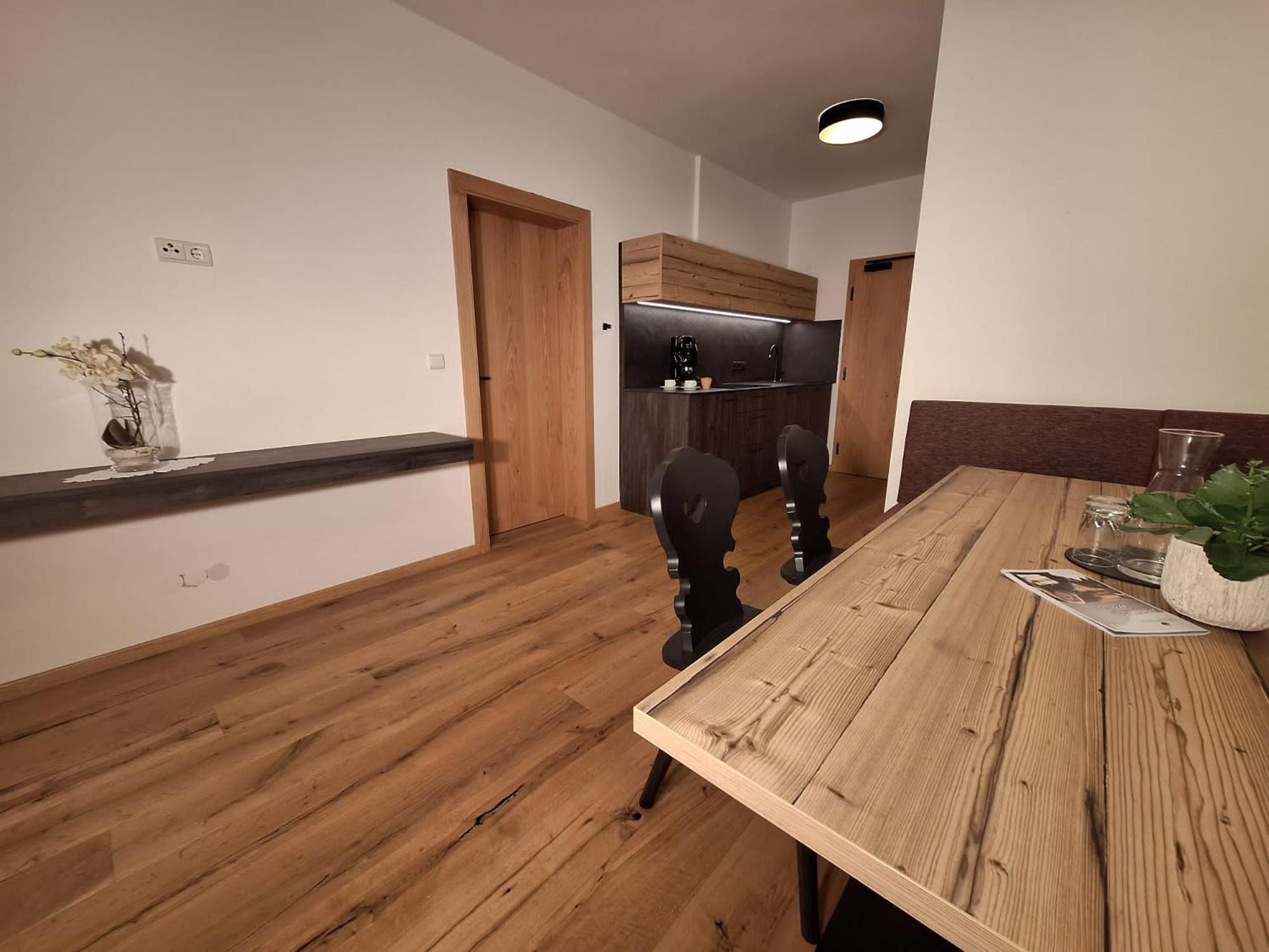 Alpenspitz Appartements - Garni - B&B Racines Ngoại thất bức ảnh